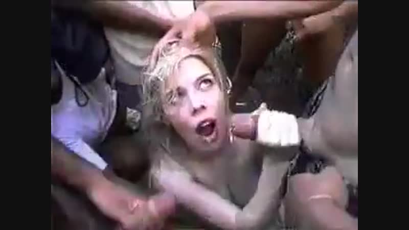 Одержимая спермой отсосала тридцать хуев за пять минут 240p alt