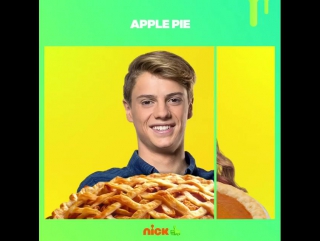 Which #thanksgiving #dessert are you more thankful for? #applepie or #pumpkinpie? 🍎🎃 #henrydanger #gameshakers