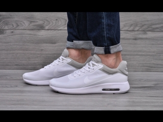 Відео огляд nike air white