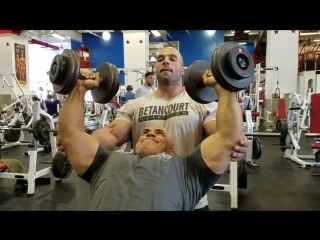 Jon delarosa trains chest