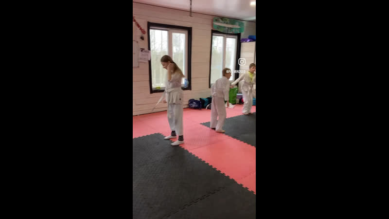 Заряжаем ноги