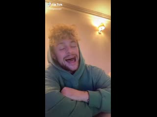 Tiktok tom grennan olivia rodrigo drivers license