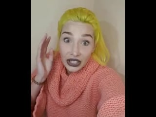 Девушка рассуждает о наболевшем