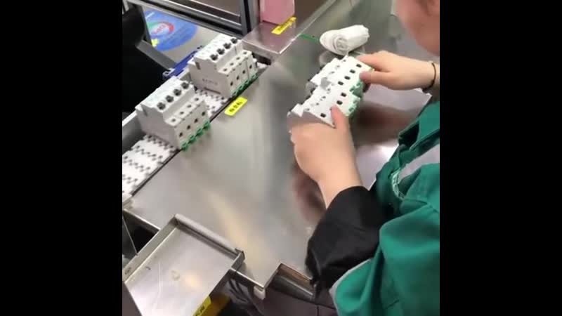 Суперсовременный, очень строгий контроль качества продукции на китайской фабрике
