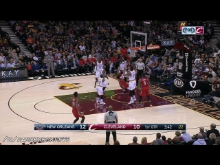 Good defense by the cavs leads to a lebron monster dunk