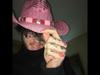 Слушаем музон peep"a