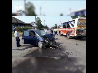 В минусинске столкнулись легковушка и два автобуса