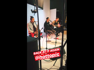 Instagram story chase atlantic 25/03/19