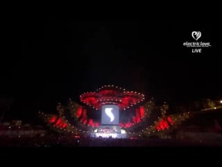 Showtek & yellow claw @ live from electric love festival 2017