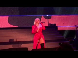 Christina aguilera contigo en la distancia / falsas esperanzas (live the x tour mexico 2019)