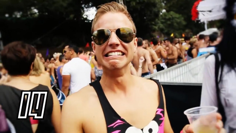 Threeway Homo Kiss World Record