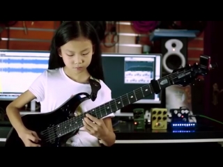 18 летняя китаянка молодые гитару