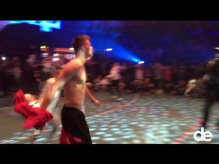 Dunk elite 6'2 [189cm] rafal 'lipek' lipinski jumps over 2 people on top of each other!!!