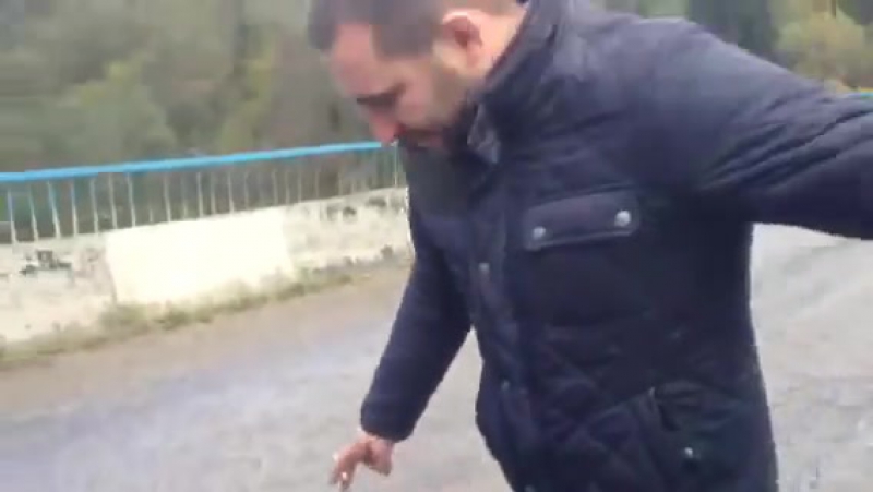 Жесть москалі бомбили сирію, а впало у верховині