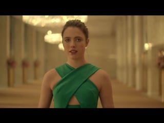 Margaret qualley "margaret” (kenzo world the new fragrance)