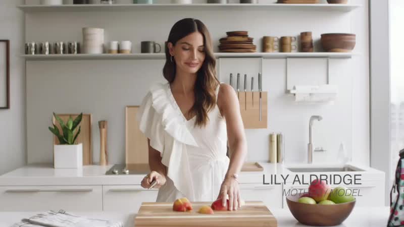 Experience more the new mastercard registered black card tm commercial lily aldridge luxury card ( 1080 x 1920 ) mp4