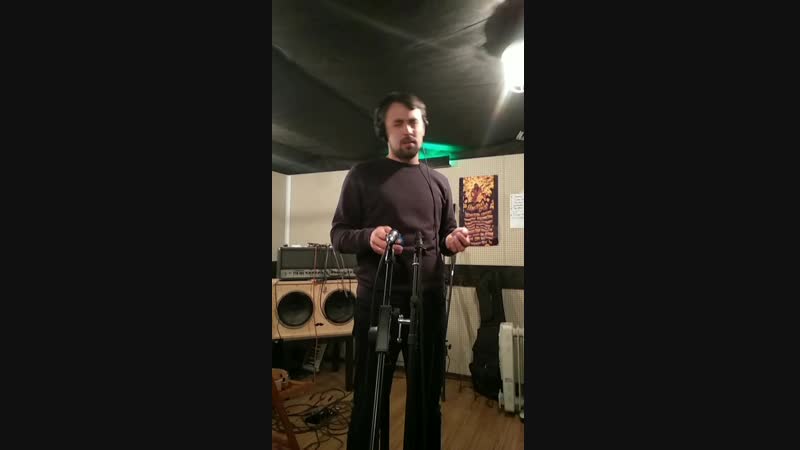 Casamatta записывает перкуссию отрицание