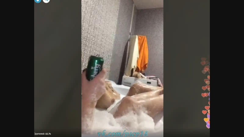 Periscope porn video – Две сексуальные голые девушки в джакузи бухают и светят сиськами periscope перископ