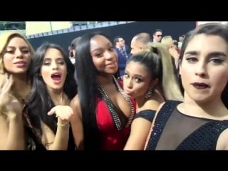 Shoutout from #womeninmusic honorees @fifthharmony from the #amas red carpet 💋 !!