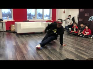 Bboy andy (@deadfliescrew / @breakland) judge solo breaking up 2021!