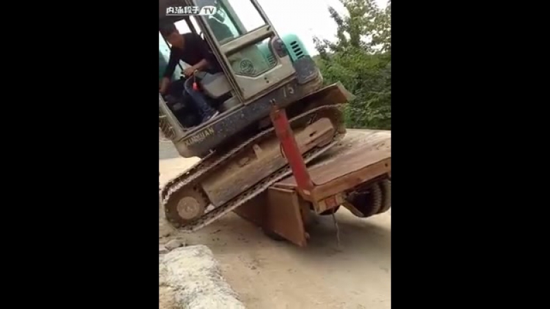 Погрузка экскаватора