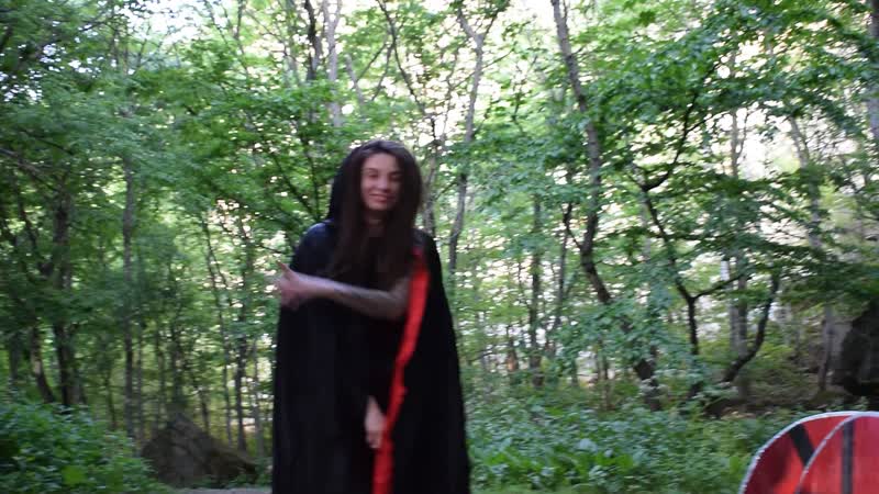 Хозяйка накорми котов