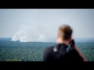 Live nach explosionen auf polizeisprengplatz im berliner grunewald feuer schwer kontrollierbar