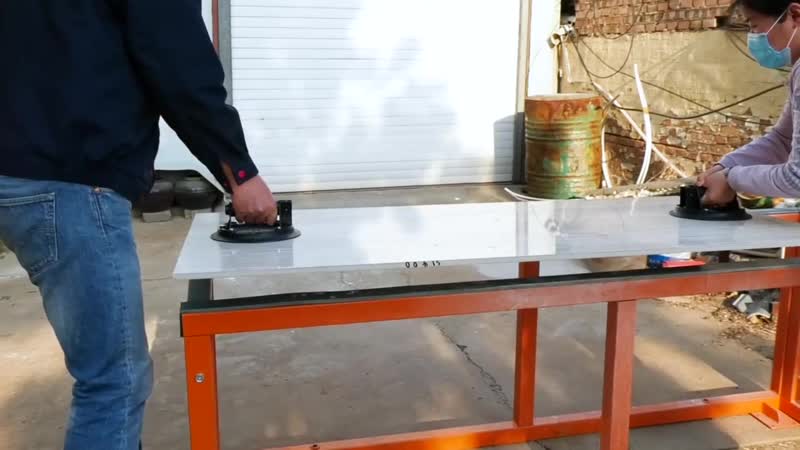 Вакуумная присоска