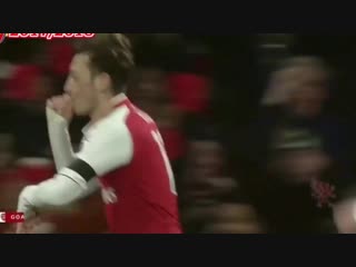 Ozil to ramsey, ramsey to ozil