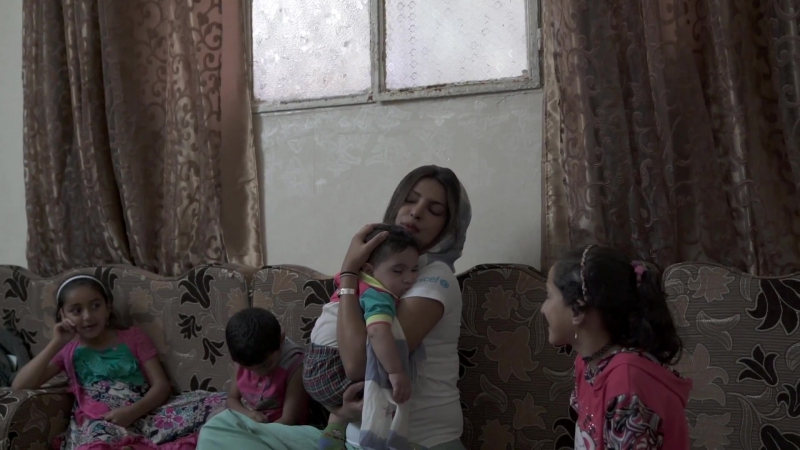 Priyanka chopra visits syrian refugees in jordan