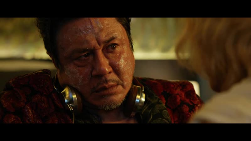 Люси все, что делает нас людьми так примитивно, это сплошные ограничения