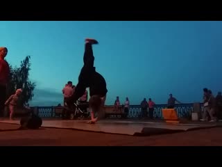 Мертвые мухи bmore & jersey club jam trailer