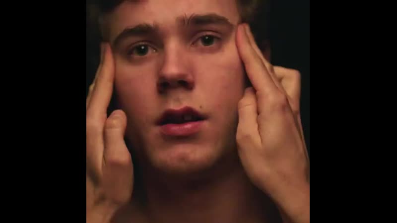 Tarjei sandvik moe on/off