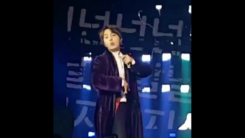 Little smiles (or steklo)