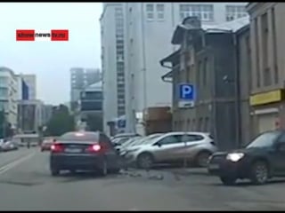 13 09 17 hyundai vs subaru на перекрестке толмачева почтовый переулок репортаж тау