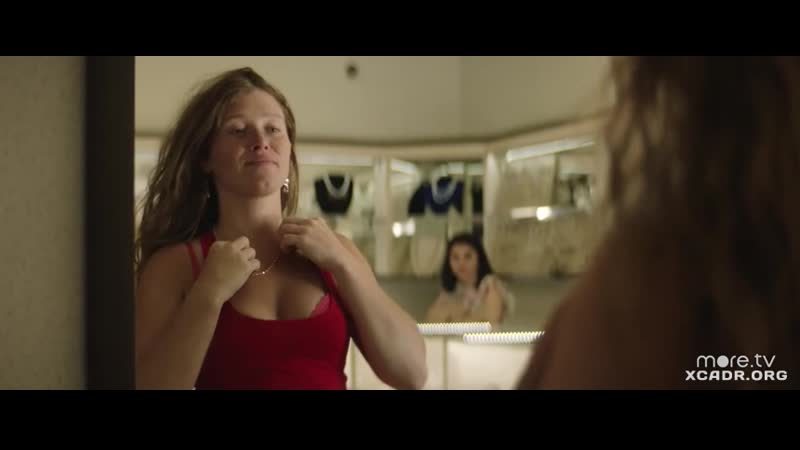 Варвара шмыкова секси в сериале чики (2020,россия)