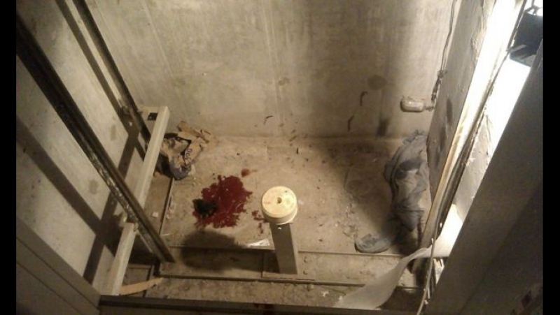 Девушка упала в шахту лифта!