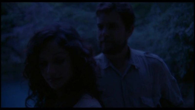 Leonor varela &amp; ruthanna hopper americano (2005) (2)