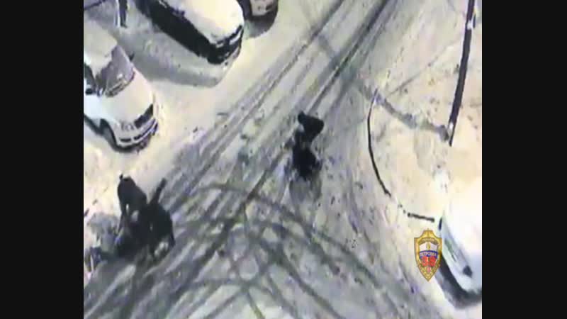 Московский таксист завез пассажиров в засаду, где их ограбили