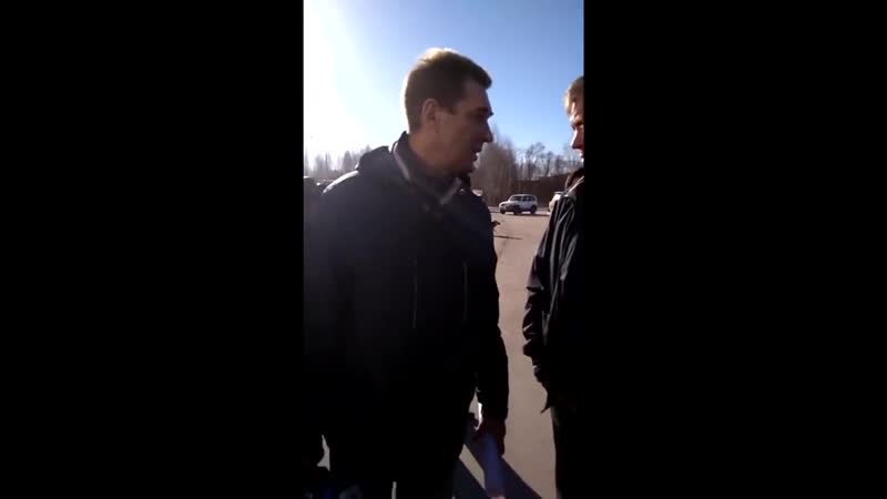 Депутат пришел на митинг обманутых дольщиков