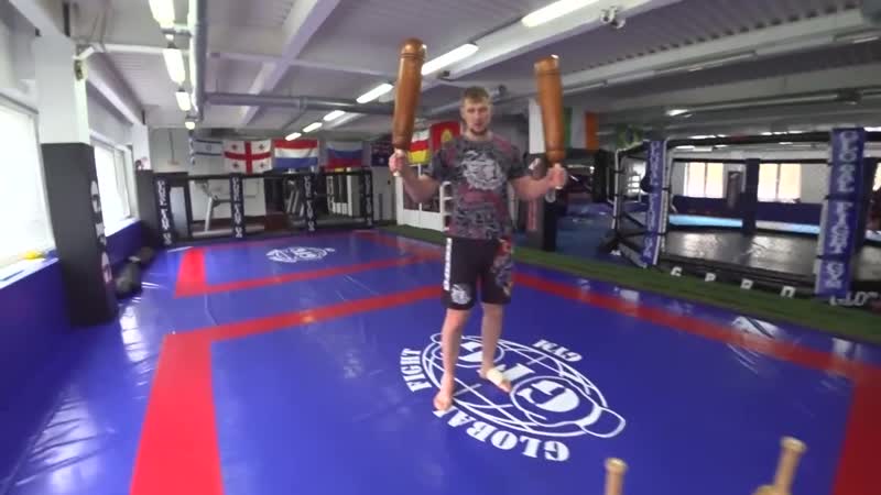 Гога porn video – [гога тупурия] гога пытается повторить тренироу бойца ufc