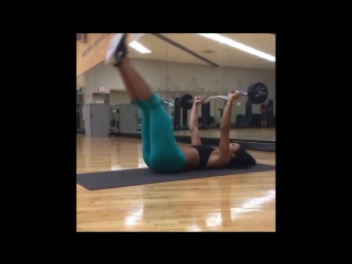 Katya elise henry fitness model׃ exercises to build strong, lean legs