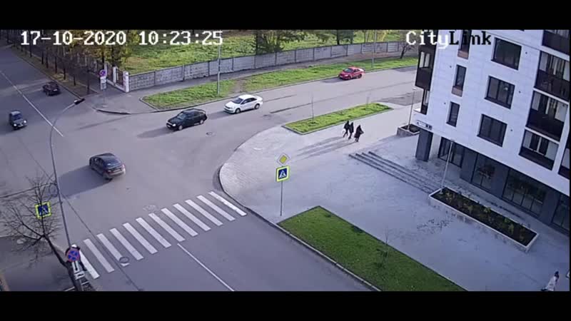 Капюшон и наушники