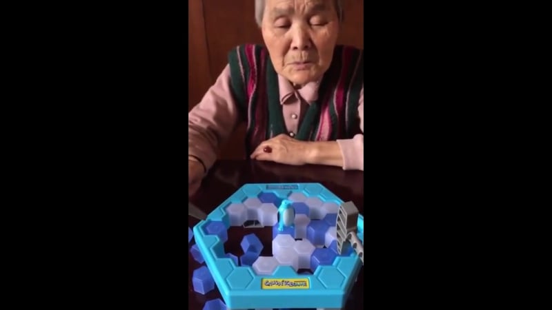 Занимательная японская настольная игра для всей семьи ловушка для пингвина