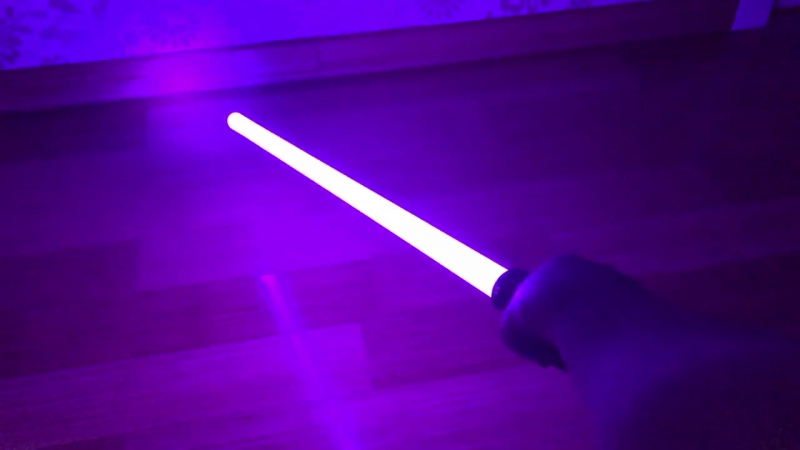 Световой меч с озвучкой