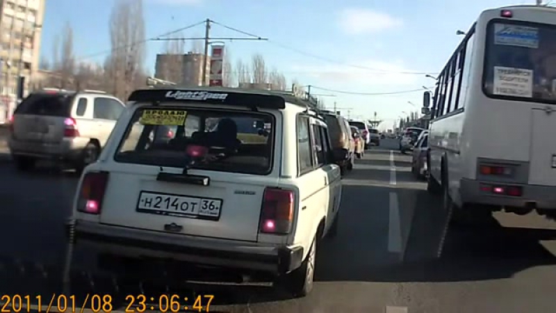 Фура раздавила