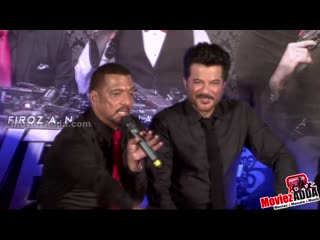 Nana patekar fights with director anees bazmee @ welcome back trailer launch