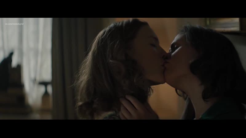 Holliday grainger, anna paquin nude tell it to the bees (2018) 1080 / холлидей грейнджер, анна пэкуин расскажи это пчелам