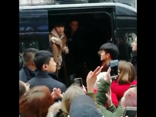 [lq fancam] 180312 in ukraine @ lay (zhang yixing)