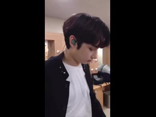 210219 tomorrow x togehter fleet 1